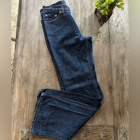 Levi’s 517 Slim Fit Bootcut Jeans - Picture 7 of 11